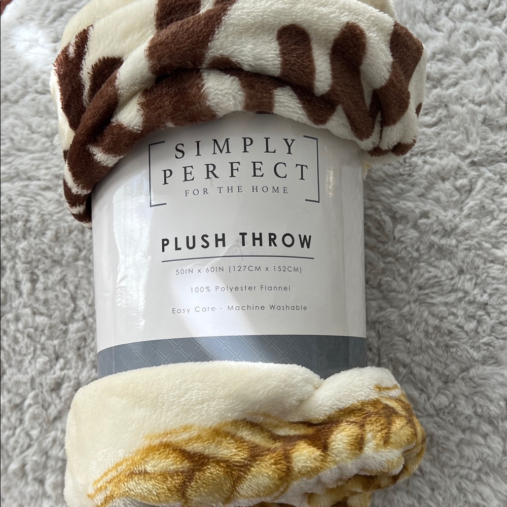 Thankful Simply Perfect Plush Throw Blanket